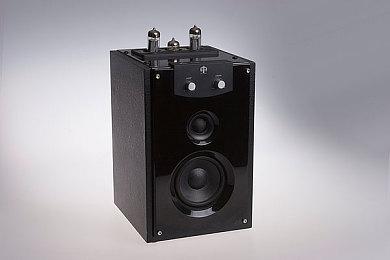 《有氧拳击 feat. 初音未来》7月10日追加三款DLC